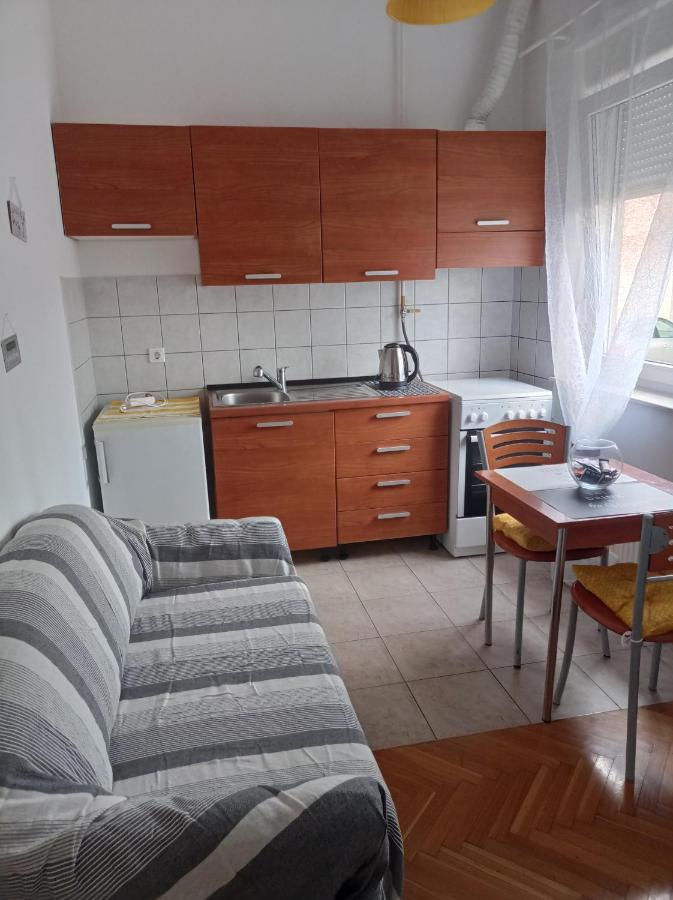 Donata Apartment Osijek Luaran gambar